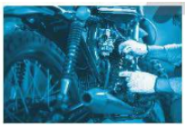  Đánh dấu ✓ vào bảng dưới đây để xác định nghề nghiệp trong lĩnh vực cơ khí phù hợp với công việc được minh hoạ ở mỗi hình.