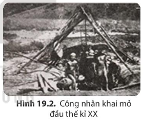 Quan sát hình 19.2 và khai thác tư liệu trên, em biết được điều gì về tình cảnh người lao động Việt Nam trong cuộc khai thác thuộc địa lần thứ nhất của thực dân Pháp?