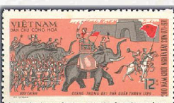 Hình bên là một con tem trong bộ tem do nước Việt Nam Dân chủ Cộng hòa phát hành vào năm 1971 nhân kỉ niệm 200 năm phong trào Tây Sơn. Hãy cho biết hình ảnh đó nhắc đến sự kiện lịch sử nào? Kể tên một số cuộc kháng chiến thắng lợi tiêu biểu trong lịch sử Việt Nam mà em biết. Theo em, những nguyên nhân nào làm nên thắng lợi của cuộc kháng chiến