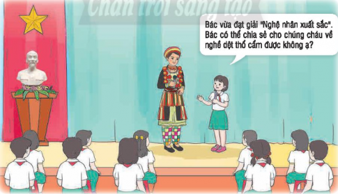 Lắng nghe chia sẻ của người phụ nữ tiêu biểu của địa phương. Nêu ấn tượng của em về những hoạt động trong buổi giao lưu